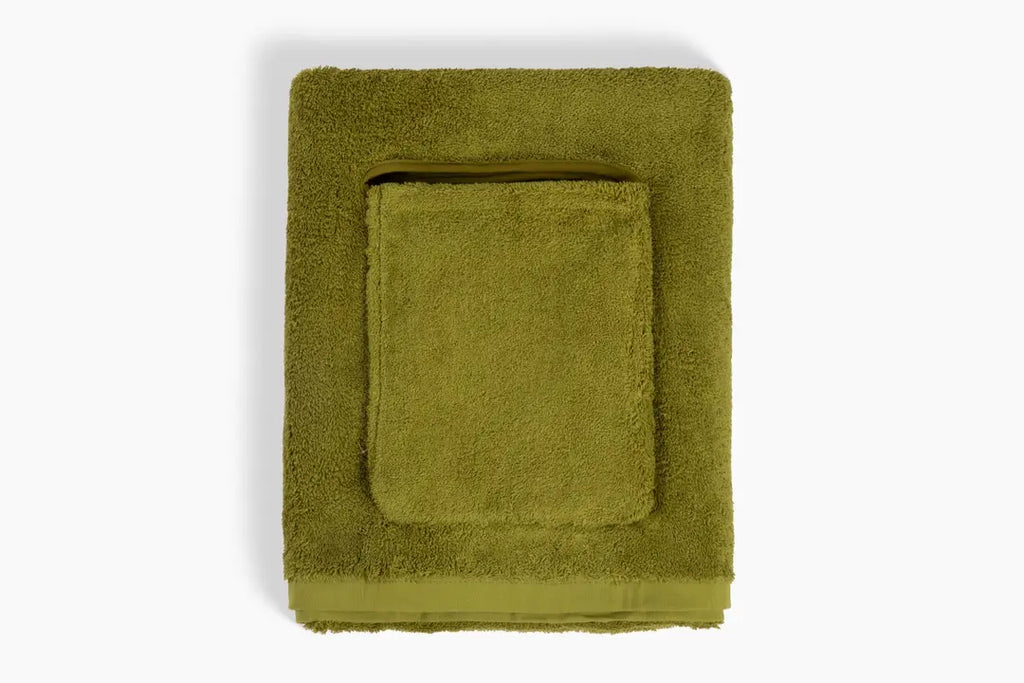 The Deyshine Smart Towel (600 GSM)