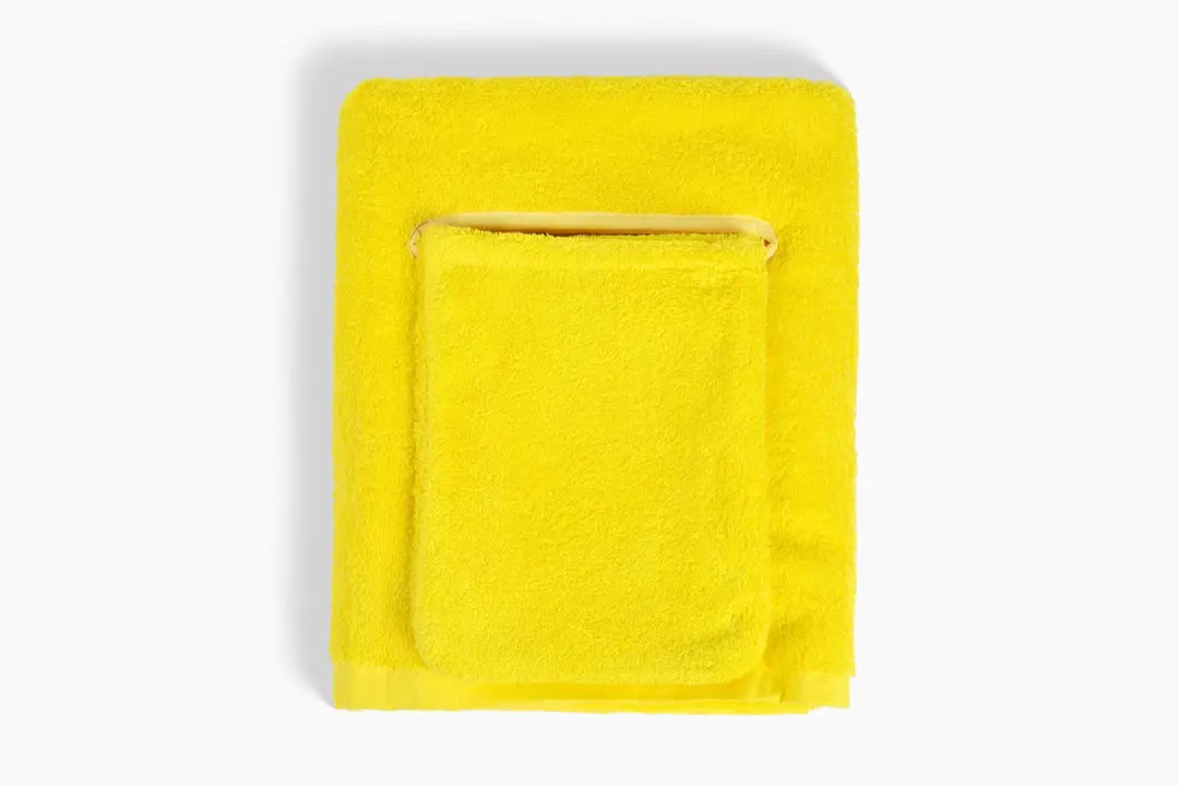 The Deyshine Smart Towel (600 GSM)