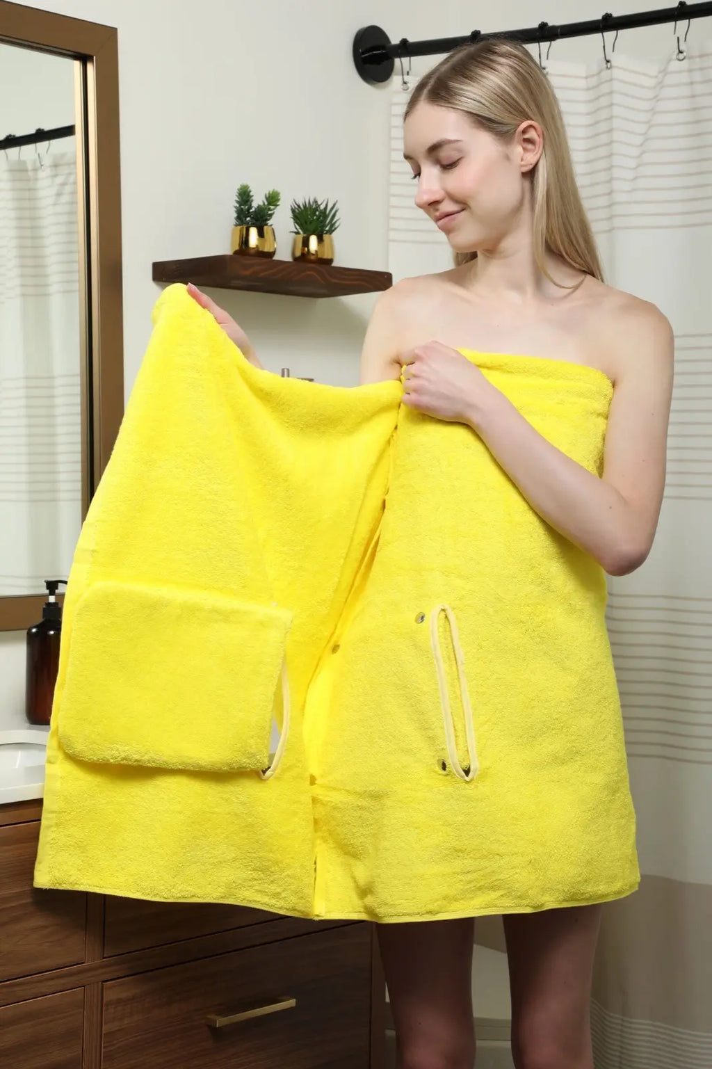 The Deyshine Smart Towel (600 GSM)